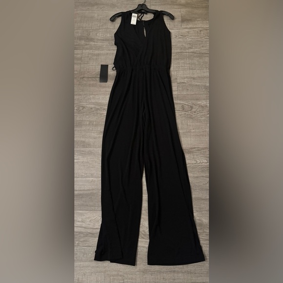 NWT BCBG “Brittany” Black Halter Wide-Leg Jumper Size M - Picture 5 of 16